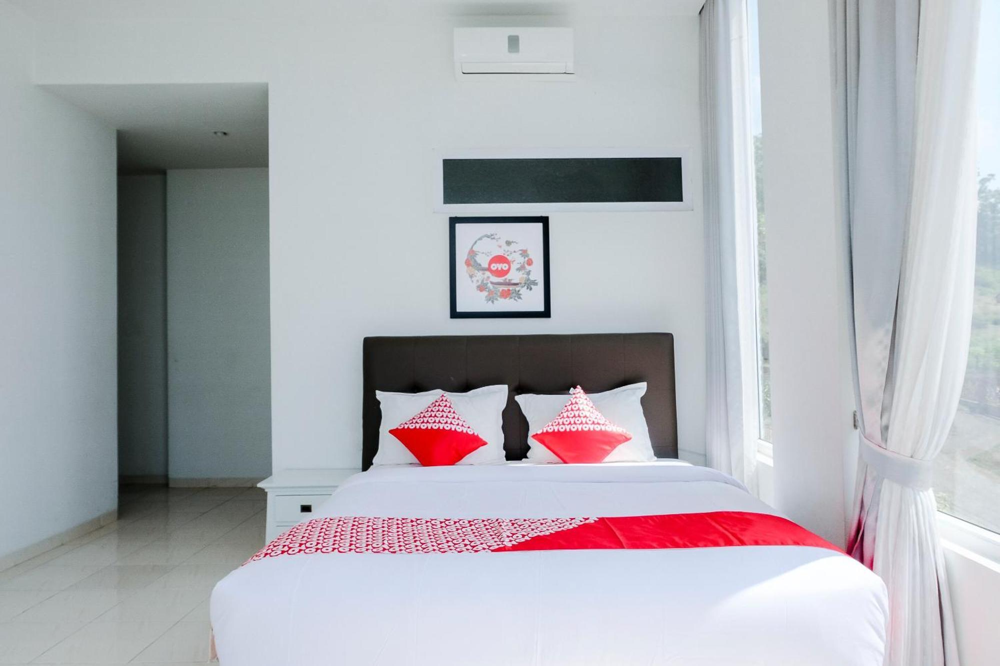 OYO 1194 Villa Bukit Panderman Residence Batu  Dış mekan fotoğraf