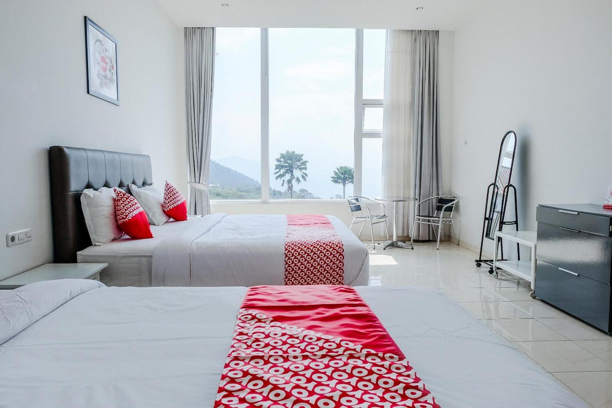 OYO 1194 Villa Bukit Panderman Residence Batu  Dış mekan fotoğraf