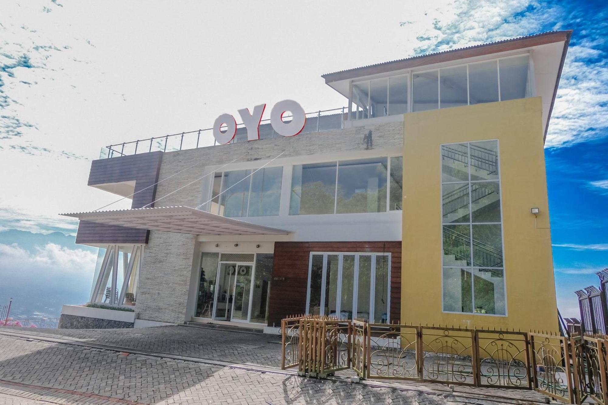 OYO 1194 Villa Bukit Panderman Residence Batu  Dış mekan fotoğraf