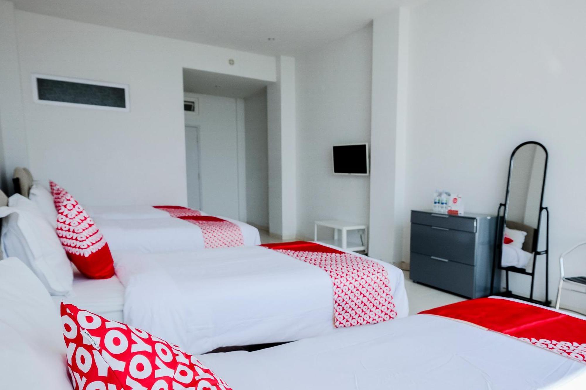 OYO 1194 Villa Bukit Panderman Residence Batu  Dış mekan fotoğraf