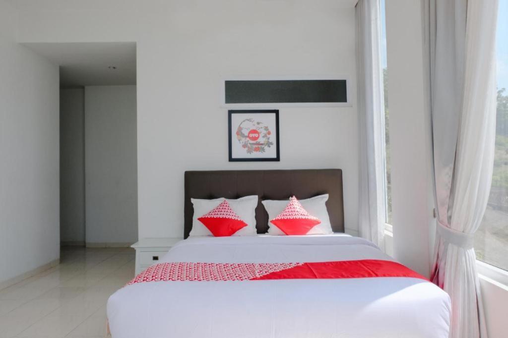 OYO 1194 Villa Bukit Panderman Residence Batu  Dış mekan fotoğraf