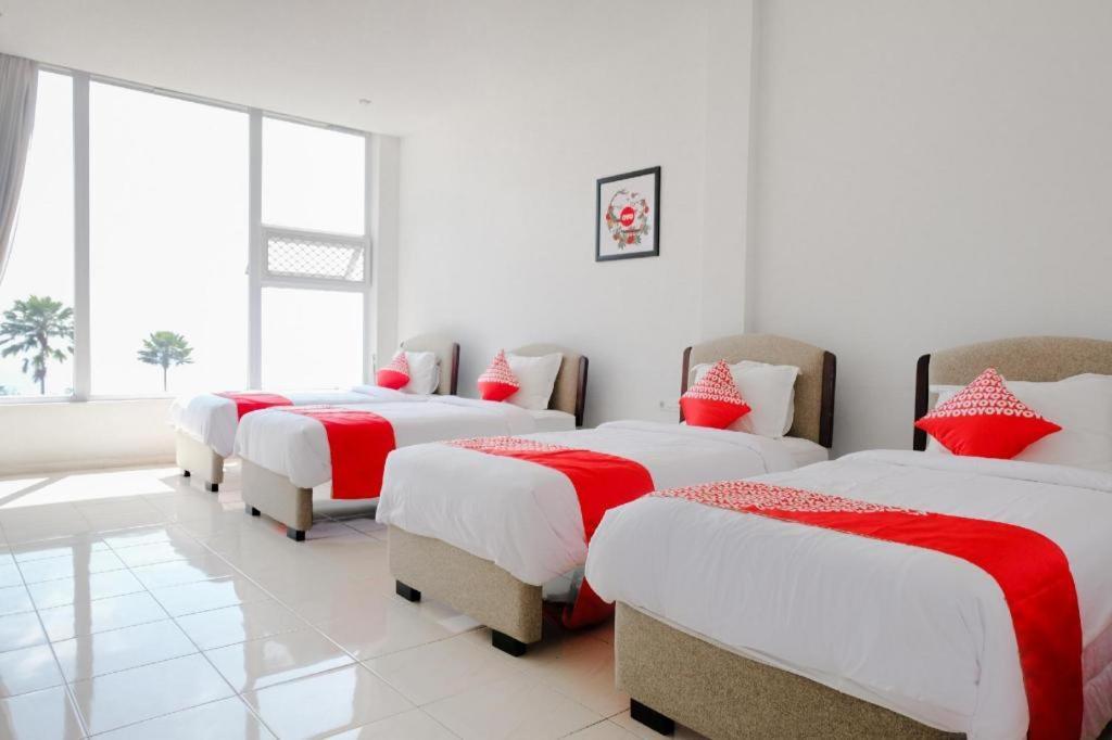 OYO 1194 Villa Bukit Panderman Residence Batu  Dış mekan fotoğraf