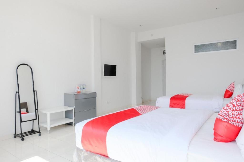 OYO 1194 Villa Bukit Panderman Residence Batu  Dış mekan fotoğraf