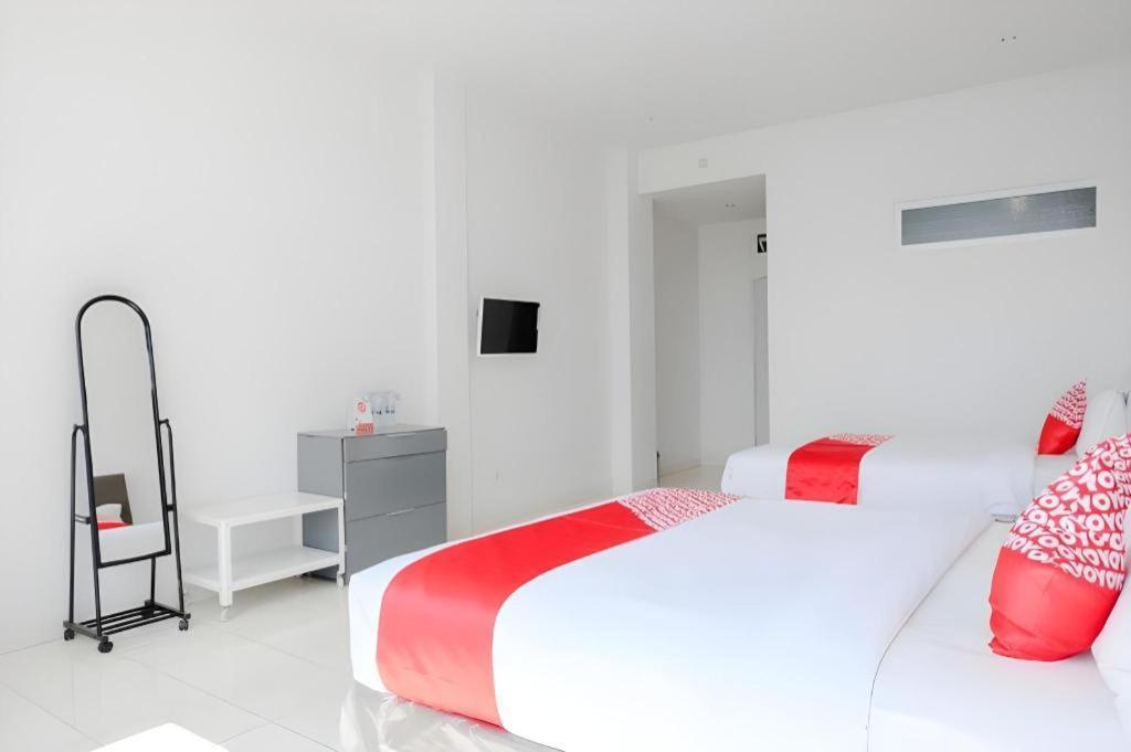 OYO 1194 Villa Bukit Panderman Residence Batu  Dış mekan fotoğraf